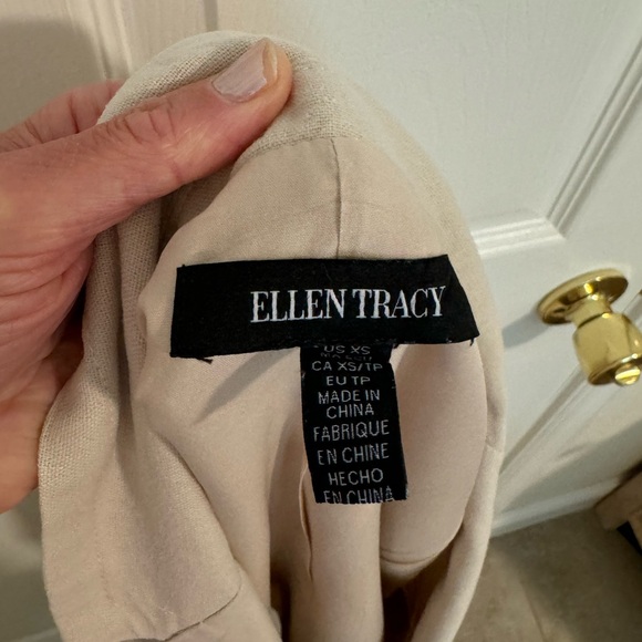 Ellen Tracy Linen Blend Vest - Picture 4 of 5